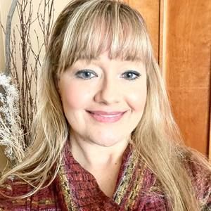 Meet your Posher, Ramona